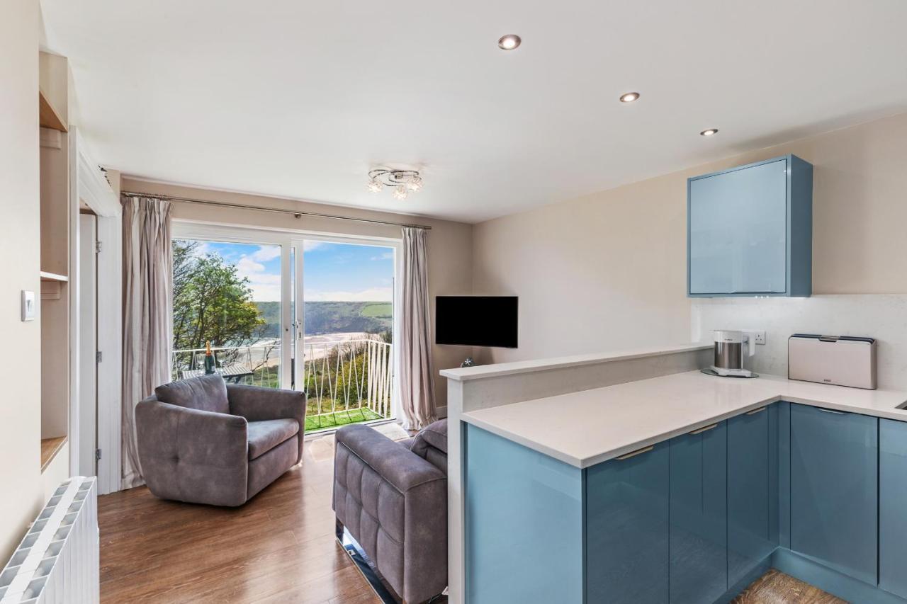 Salty Kisses - Sea Front Aparment Appartement Hodgeston Buitenkant foto